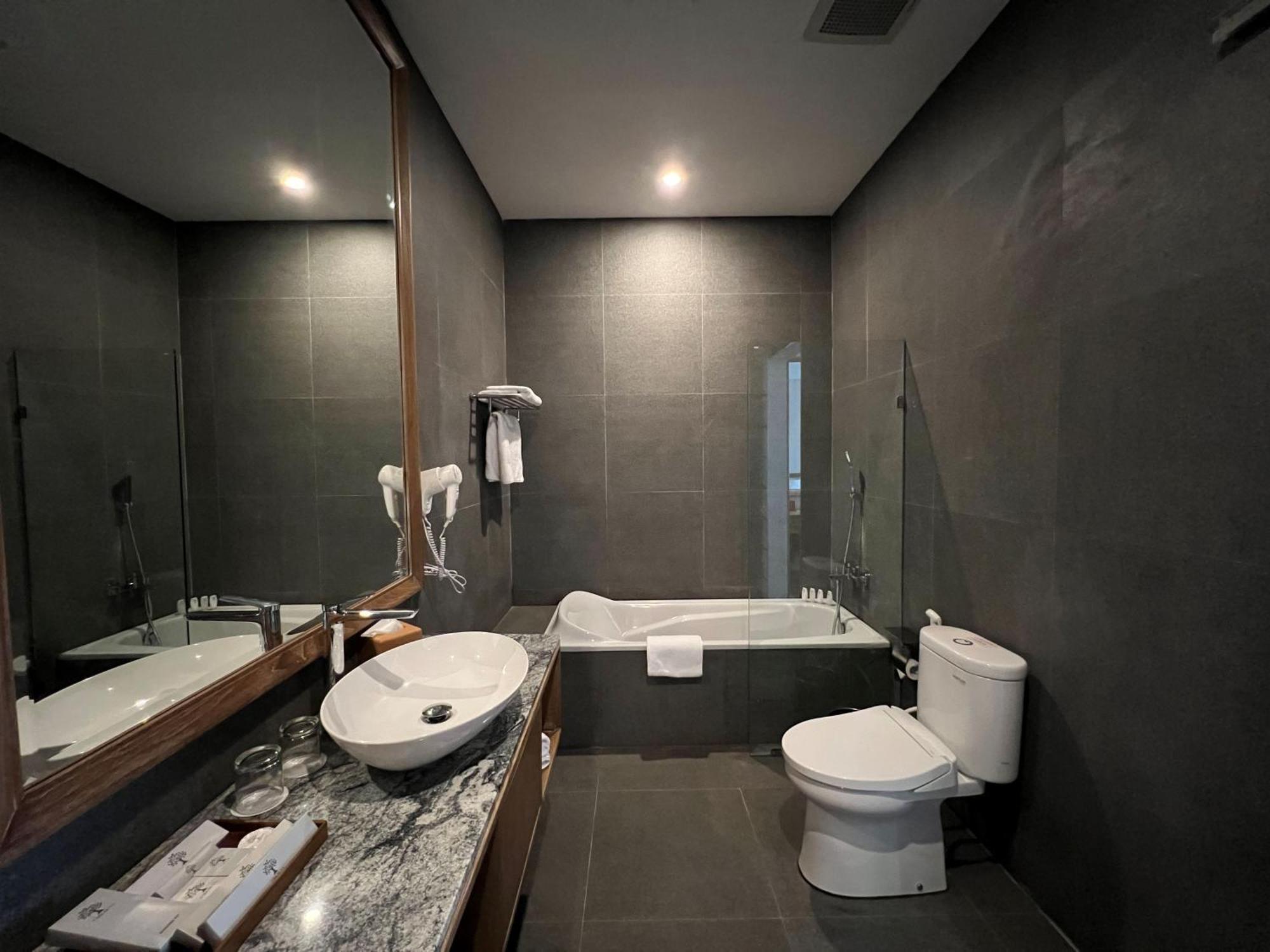 Tabebuya Resto & Resort Kesembu Екстер'єр фото